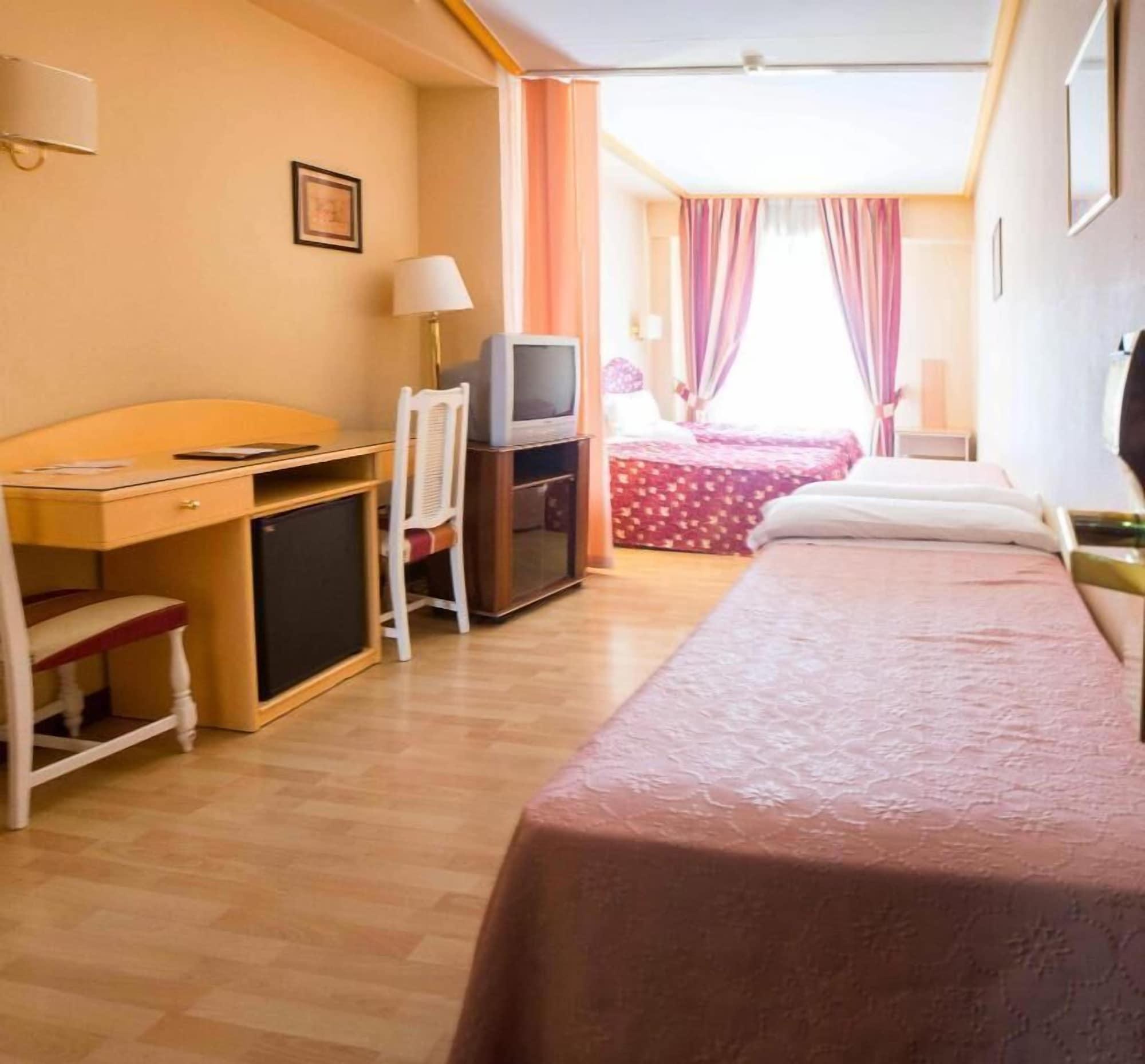 Hotel Tibur 사라고사 외부 사진