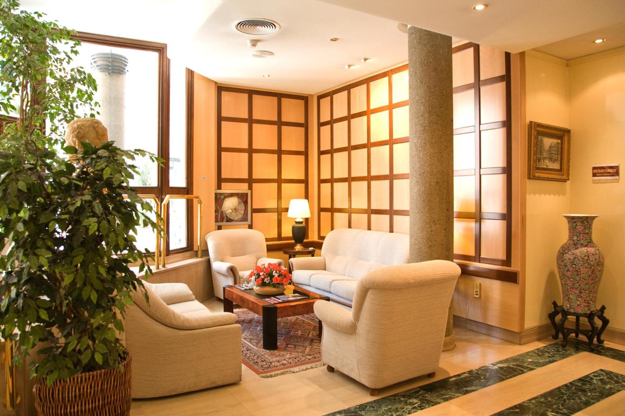 Hotel Tibur 사라고사 외부 사진