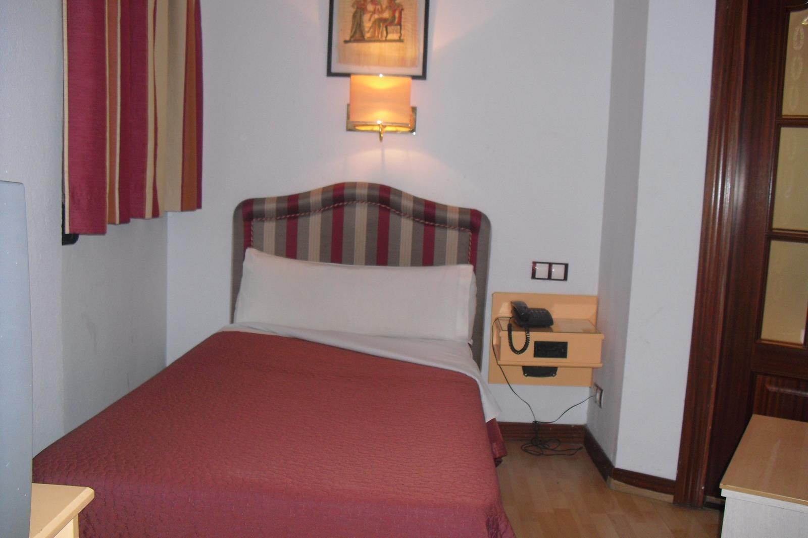 Hotel Tibur 사라고사 외부 사진
