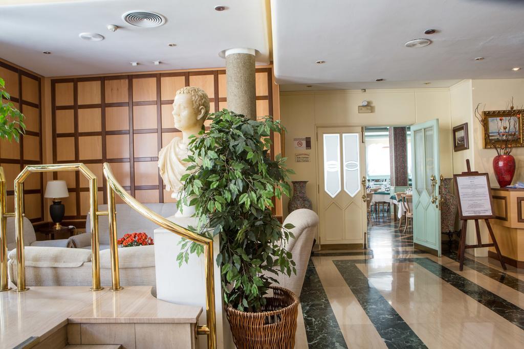 Hotel Tibur 사라고사 외부 사진