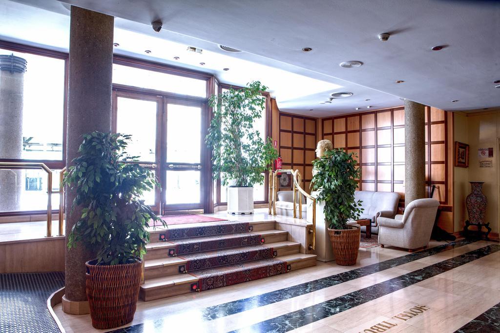Hotel Tibur 사라고사 외부 사진
